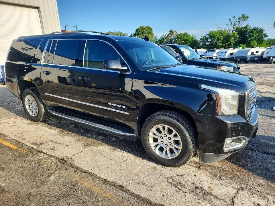 2018 GMC YUKON XL K1500 SLT  