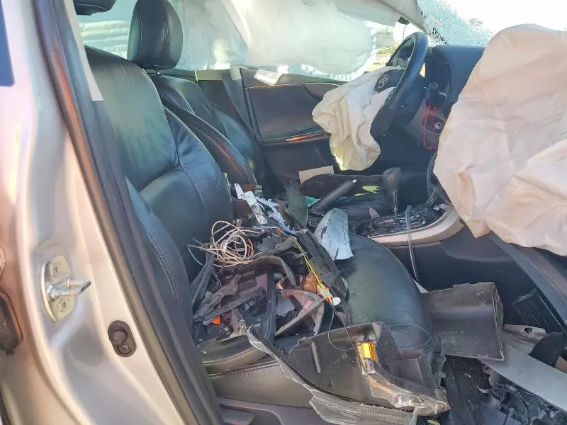 2013 TOYOTA COROLLA S  