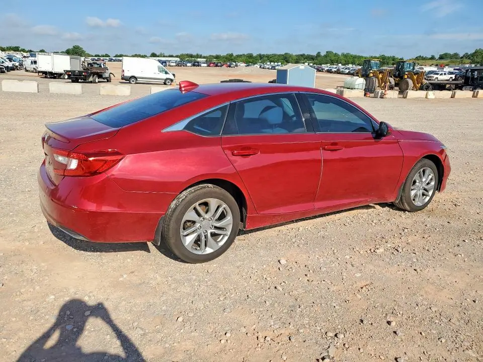 2018 HONDA ACCORD LX  