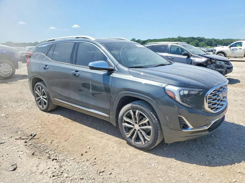 2020 GMC TERRAIN DENALI  