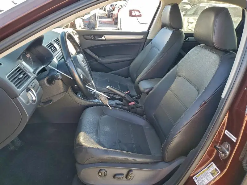 2014 VOLKSWAGEN PASSAT S  