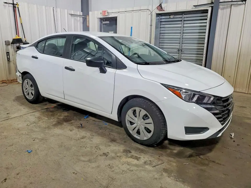 2023 NISSAN VERSA S  