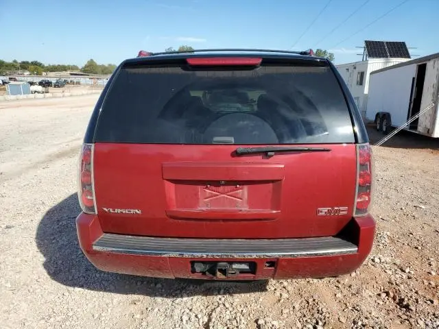 2013 GMC YUKON DENALI  