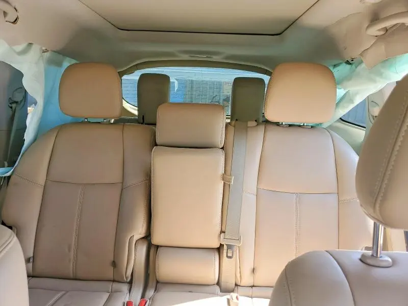 2015 NISSAN PATHFINDER SL  