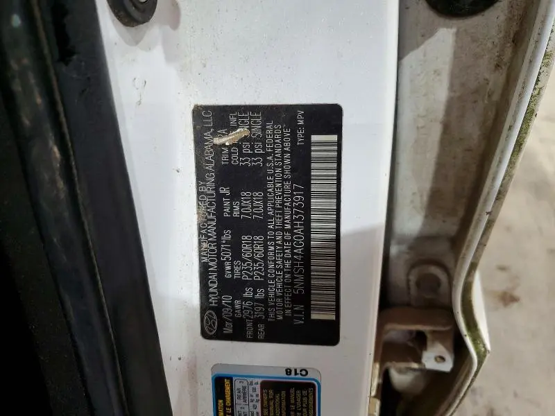 2010 HYUNDAI SANTA FE SE  
