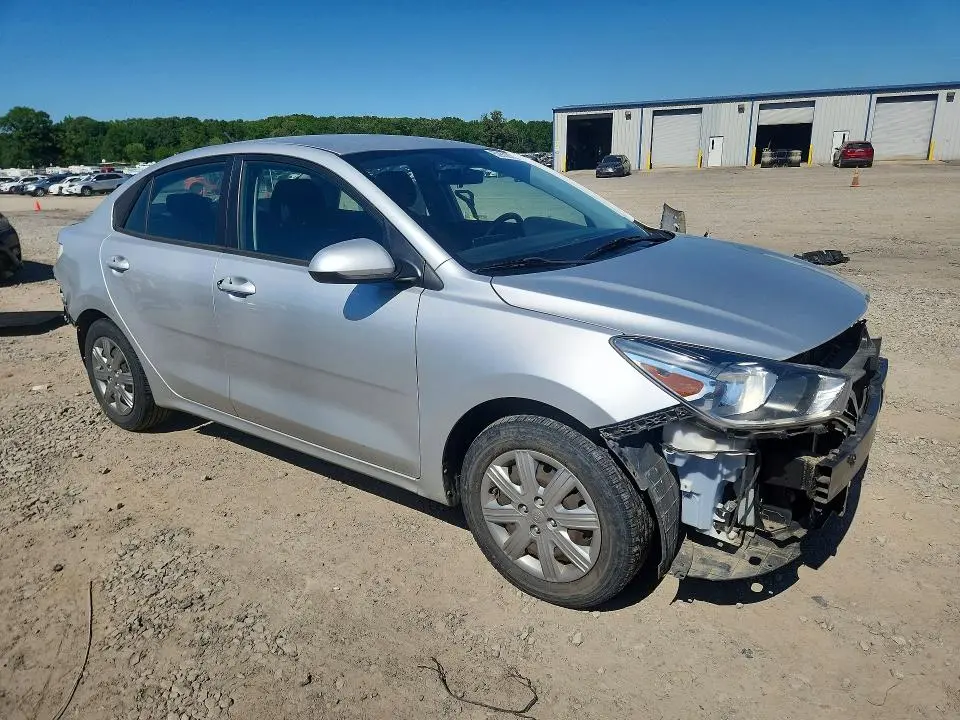 2021 KIA RIO S  