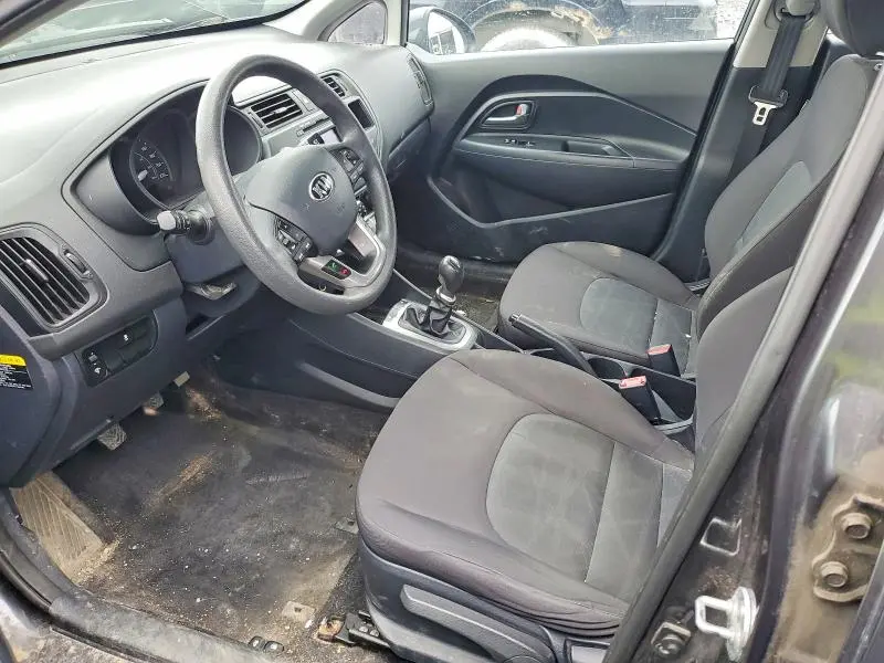 2015 KIA RIO LX  