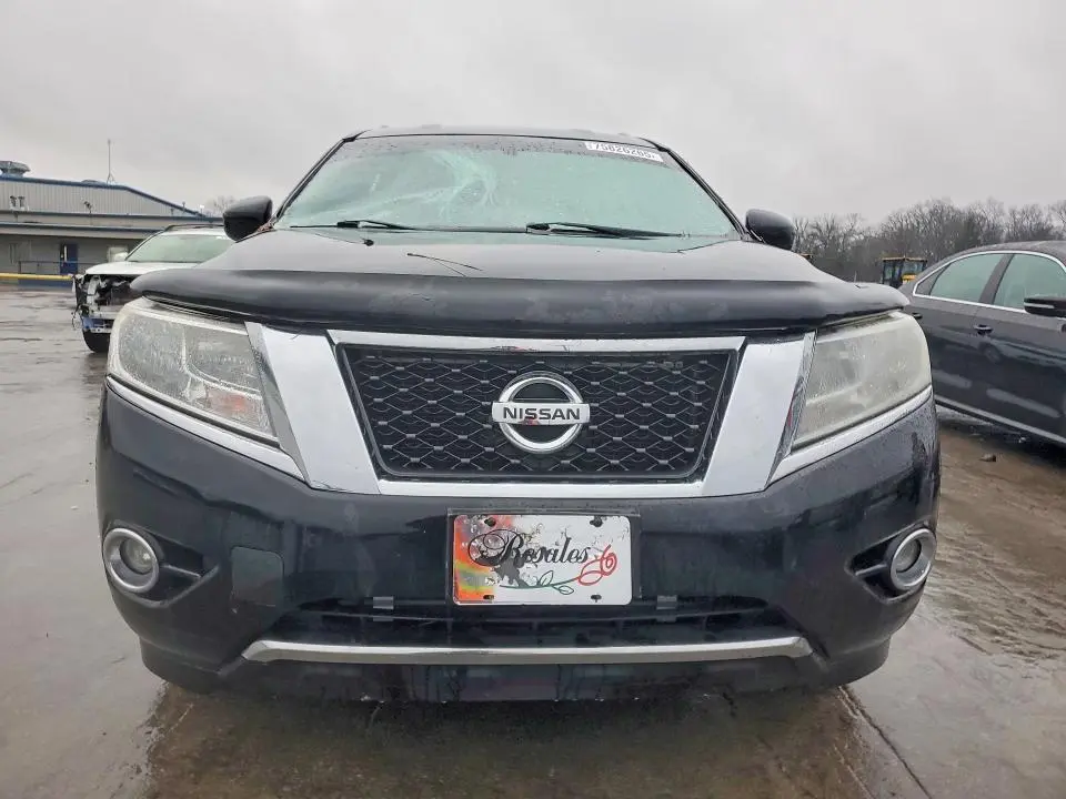 2013 NISSAN PATHFINDER S  