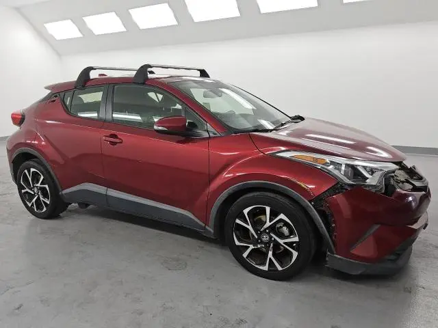 2019 TOYOTA C-HR XLE  