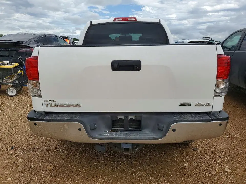 2012 TOYOTA TUNDRA CREWMAX LIMITED  