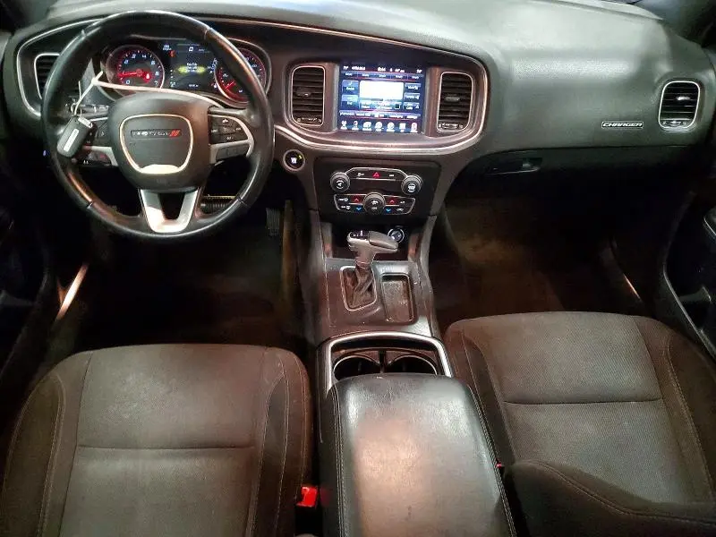 2016 DODGE CHARGER SXT  