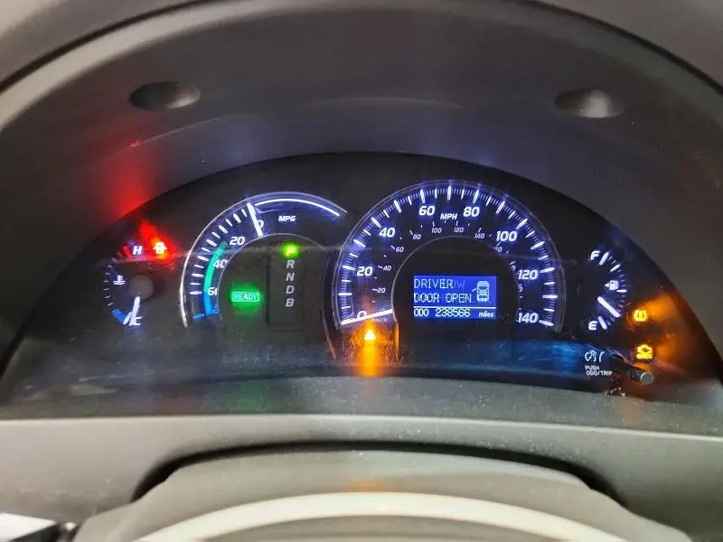 2011 TOYOTA CAMRY HYBRID  