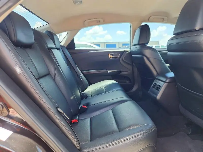 2016 TOYOTA AVALON XLE  