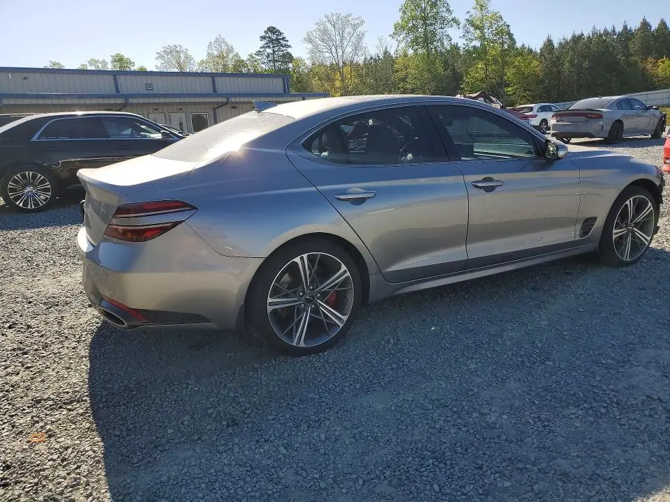 2025 GENESIS G70 2.5T SPORT PRESTIGE  