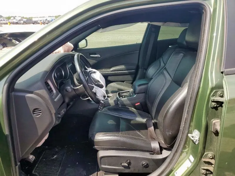 2019 DODGE CHARGER SXT  