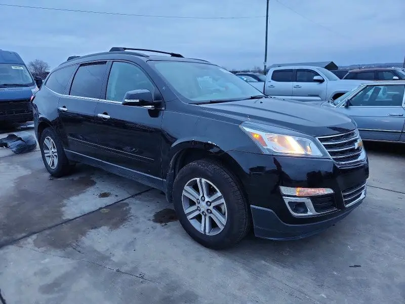 2016 CHEVROLET TRAVERSE LT  