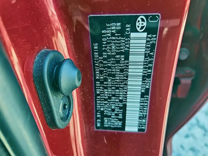 2020 TOYOTA COROLLA LE  