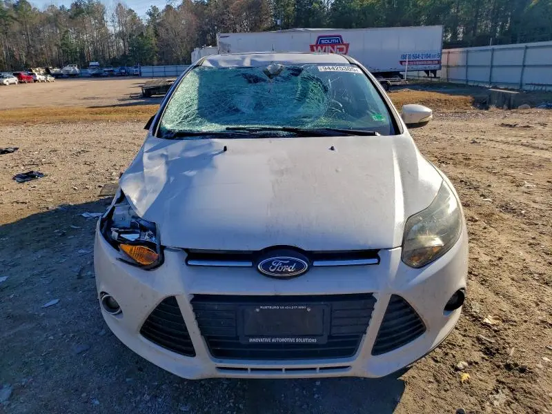 2014 FORD FOCUS TITANIUM  