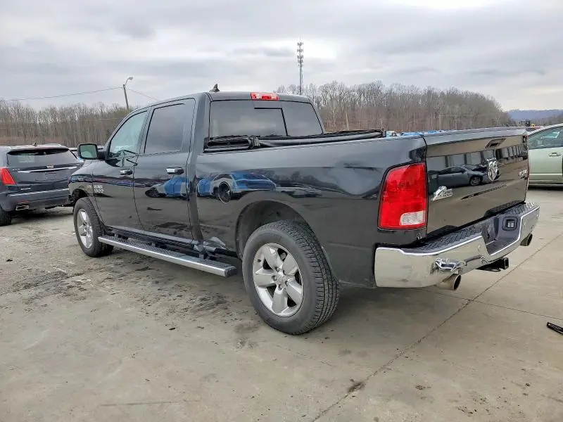2018 RAM 1500 SLT  