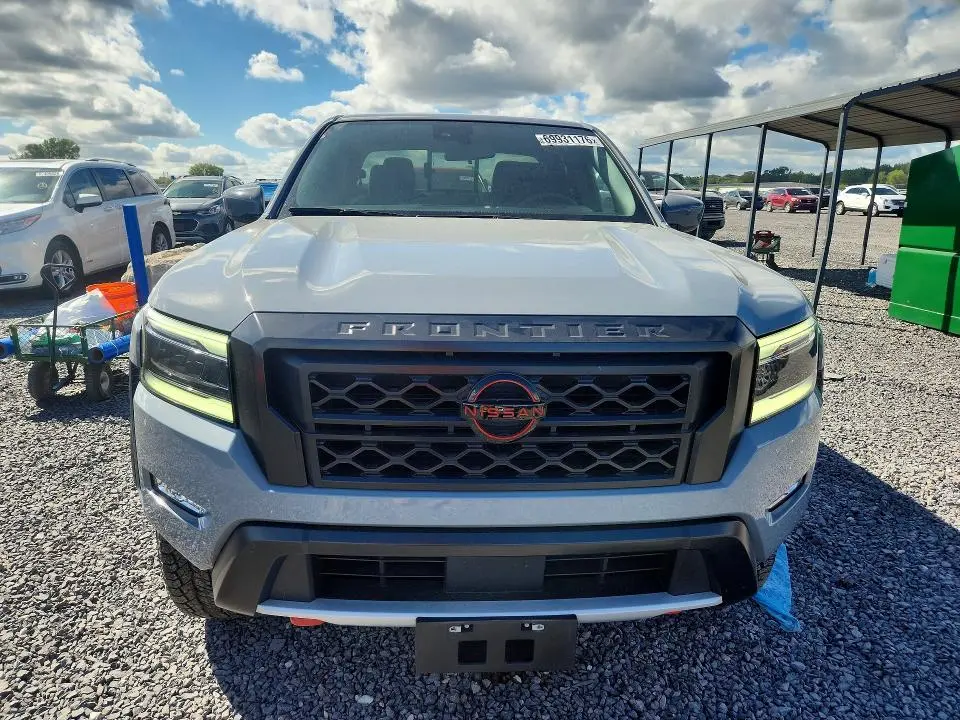 2024 NISSAN FRONTIER PRO-4X  