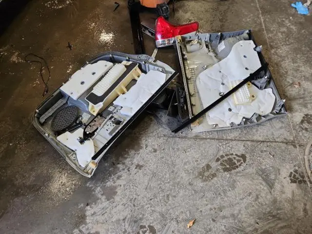 2013 TOYOTA SIENNA XLE  