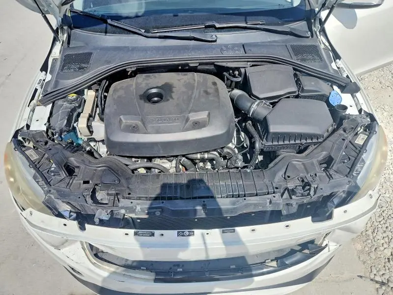 2018 VOLVO S60 DYNAMIC  