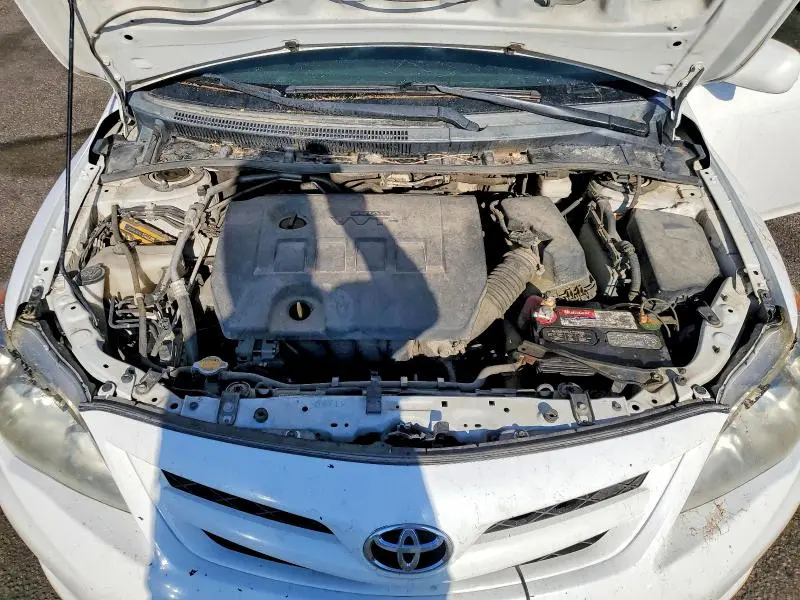 2012 TOYOTA COROLLA LE  