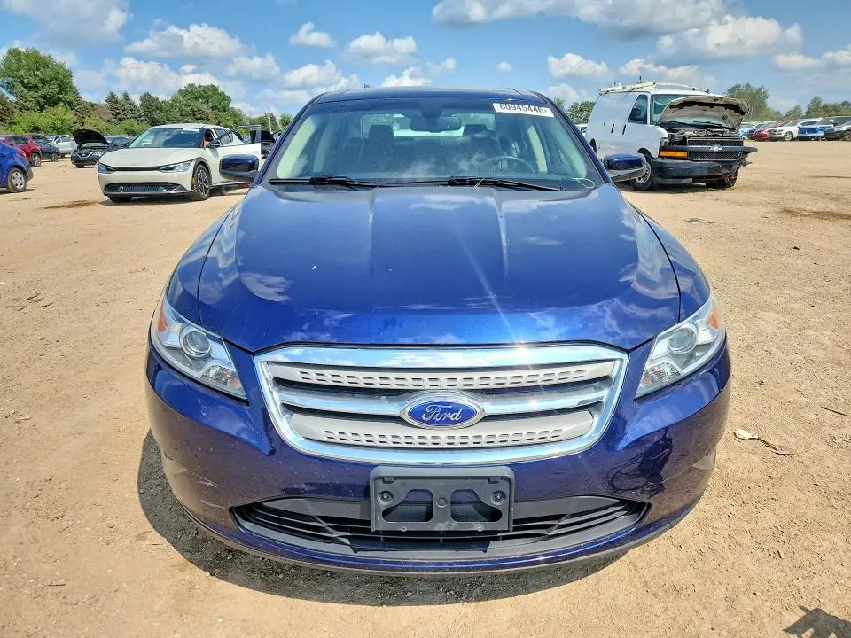 2011 FORD TAURUS SEL  