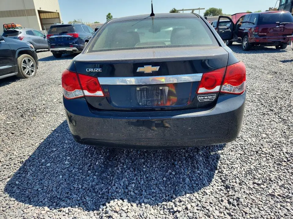 2011 CHEVROLET CRUZE LS  