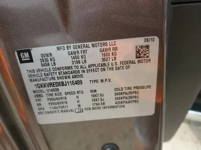 2011 GMC ACADIA SLT-1  