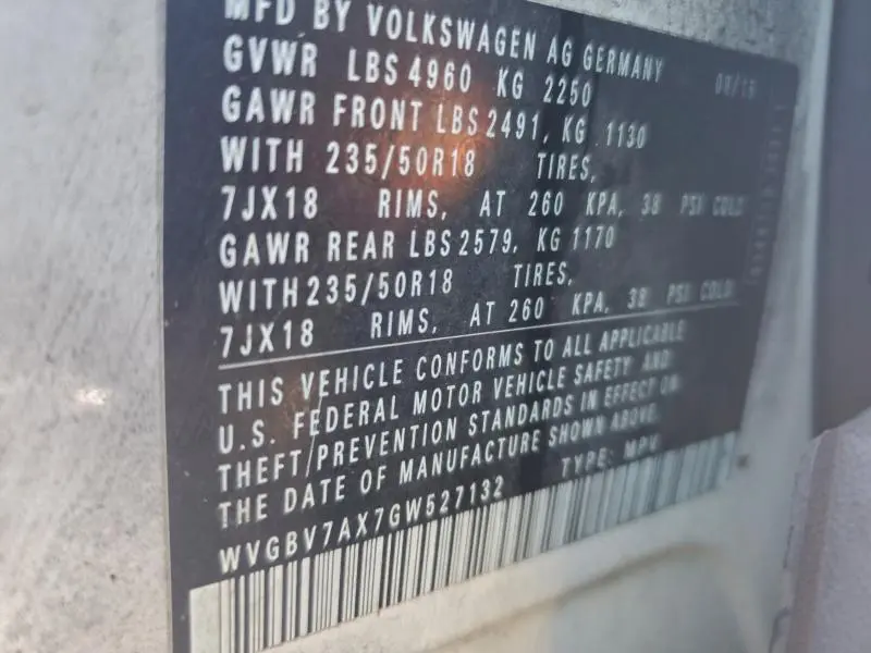 2016 VOLKSWAGEN TIGUAN S  