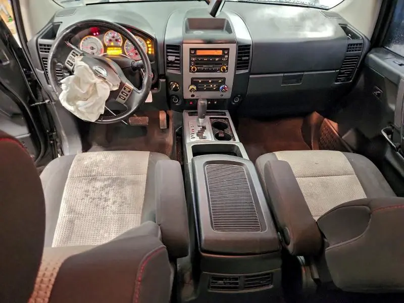 2011 NISSAN TITAN S  