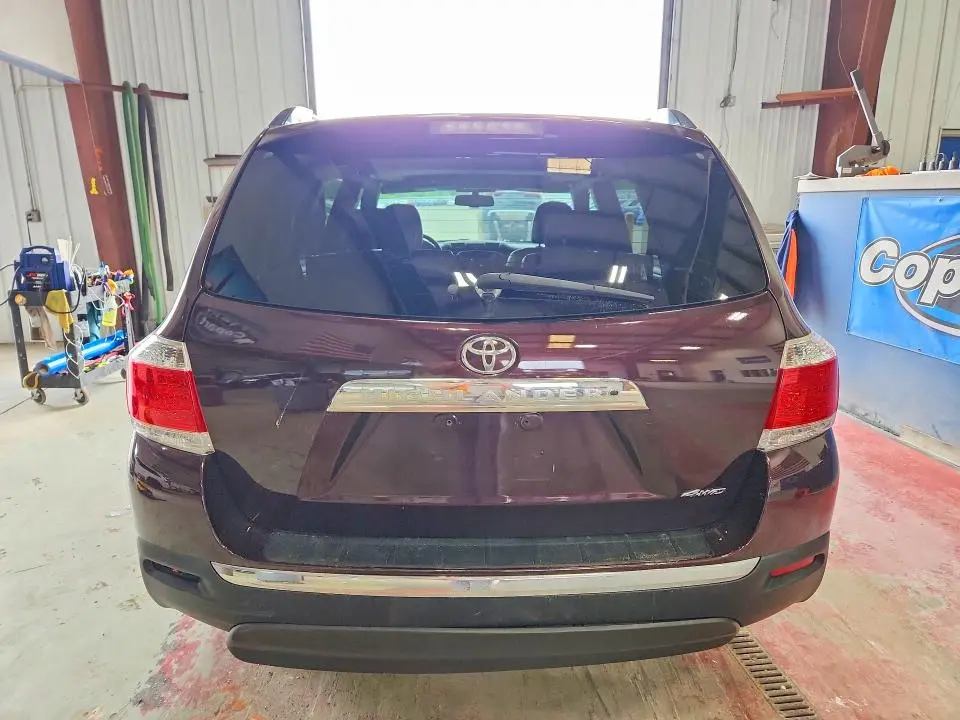 2012 TOYOTA HIGHLANDER LIMITED  