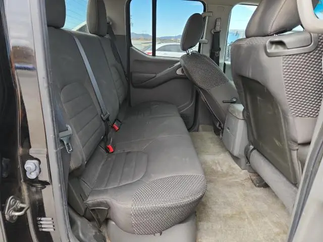 2012 NISSAN FRONTIER S  