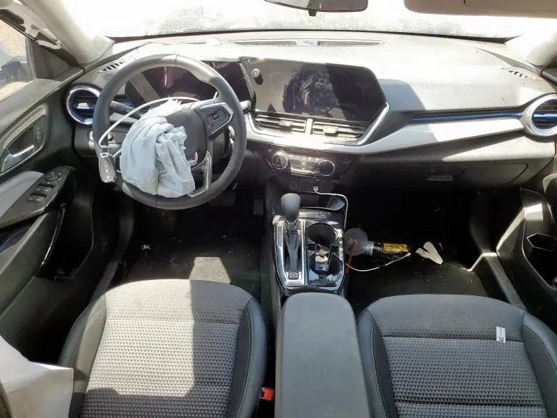 2025 CHEVROLET TRAX 1LT  