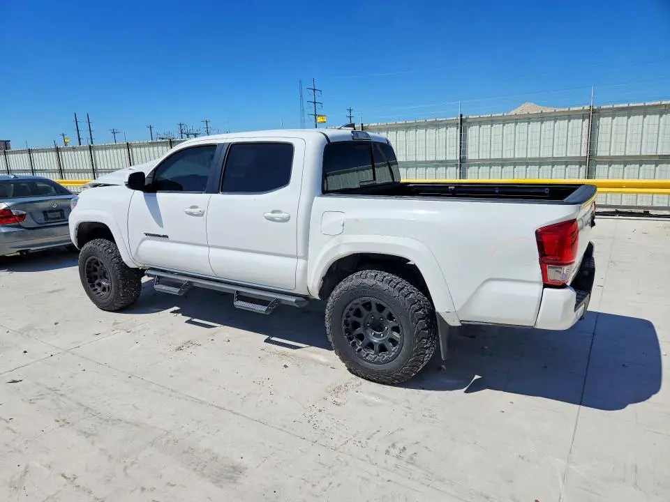 2017 TOYOTA TACOMA TRD SPORT  