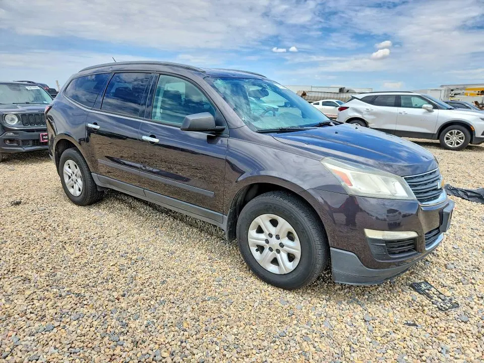 2017 CHEVROLET TRAVERSE LS  