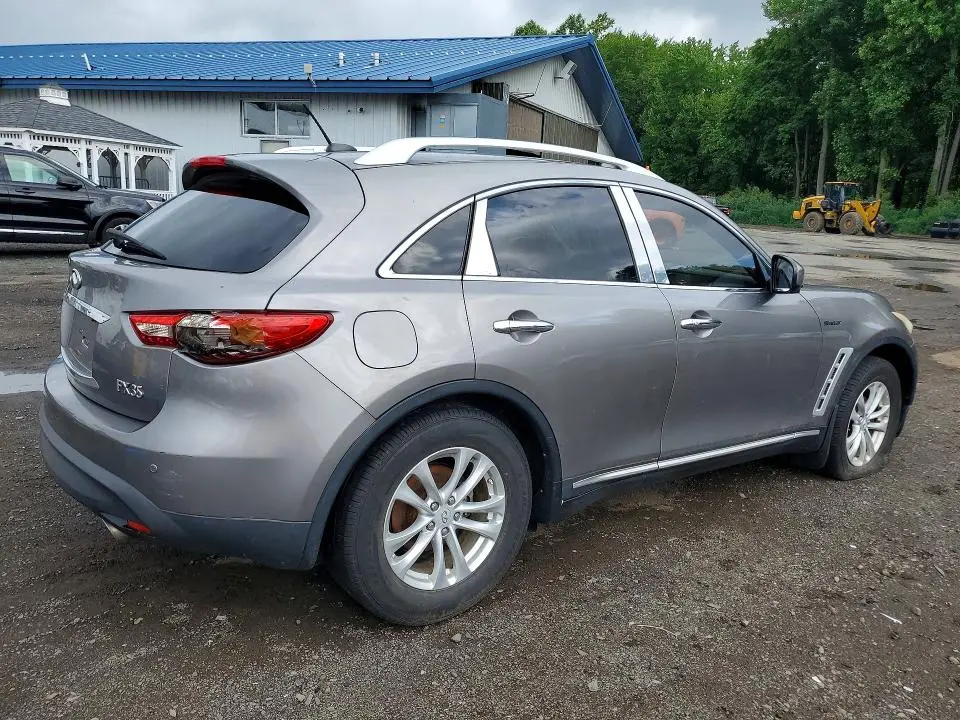2010 INFINITI FX35 BASE  