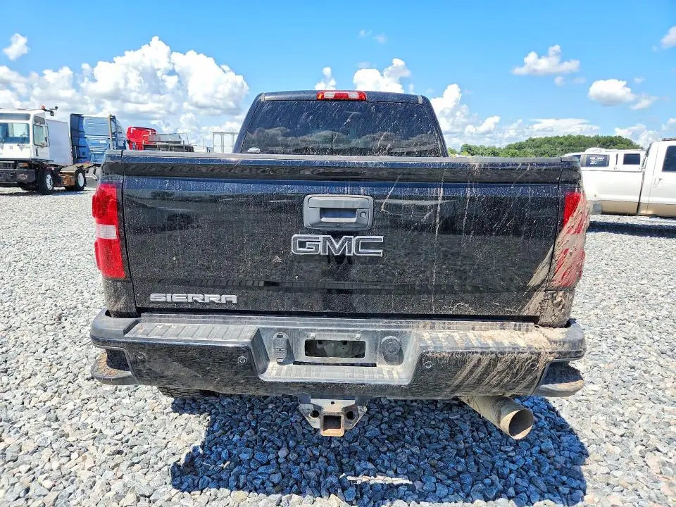 2018 GMC SIERRA K2500 SLT  