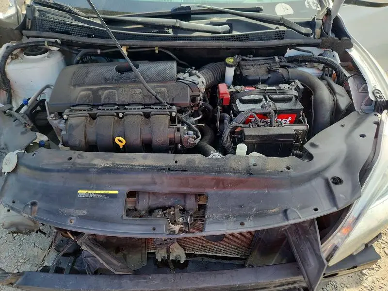 2015 NISSAN SENTRA SR  