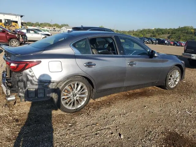 2021 INFINITI Q50 LUXE  