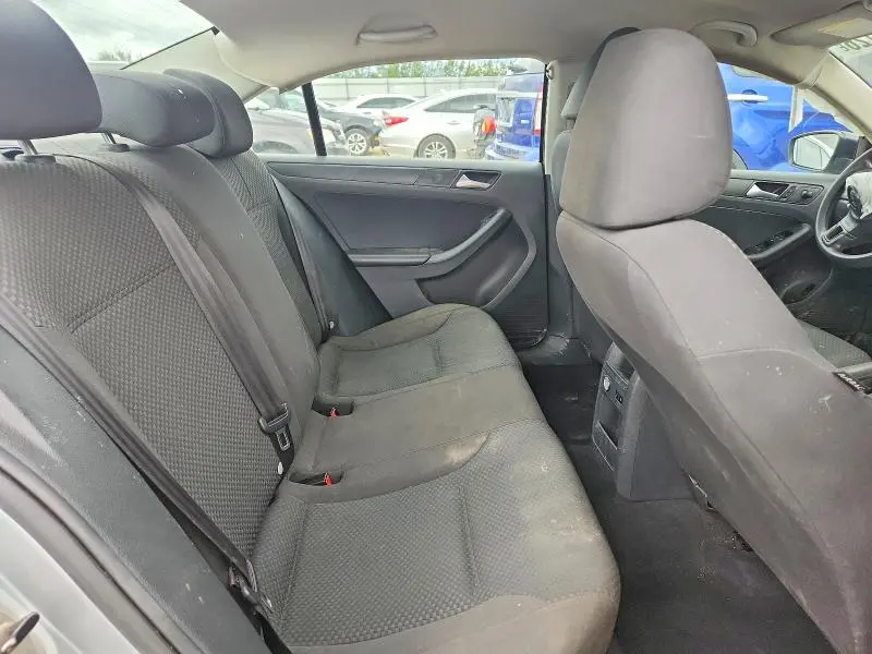 2013 VOLKSWAGEN JETTA BASE  