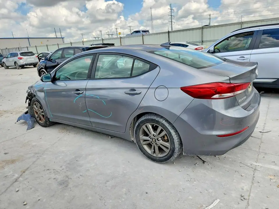 2018 HYUNDAI ELANTRA SEL  