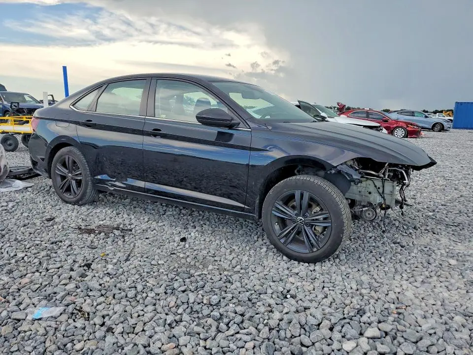 2024 VOLKSWAGEN JETTA SE  