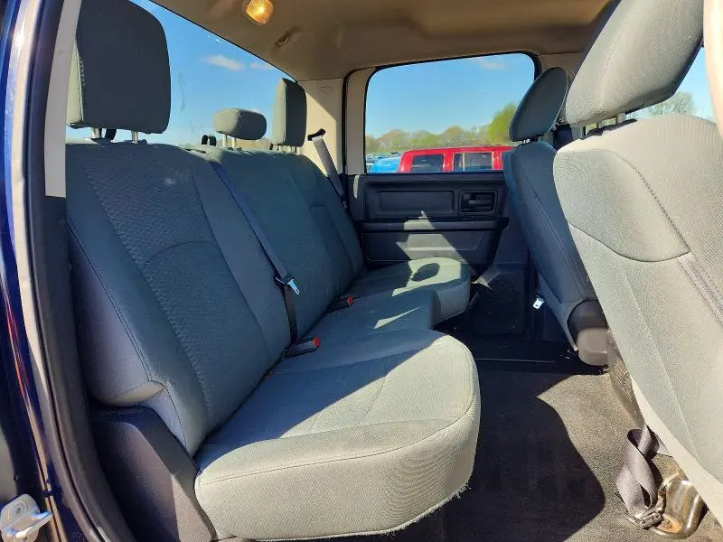 2015 RAM 1500 ST  