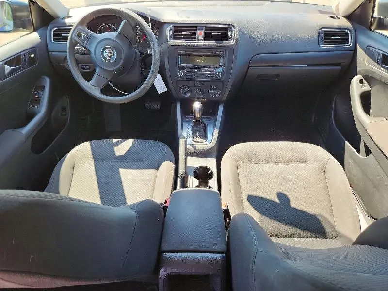 2012 VOLKSWAGEN JETTA BASE  