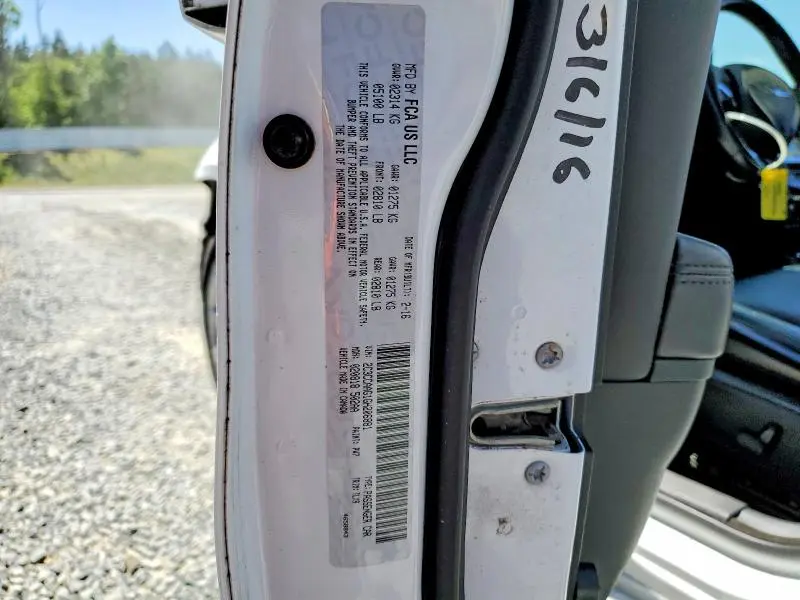 2016 CHRYSLER 300 LIMITED  