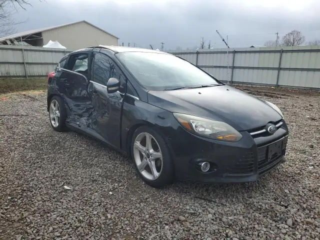 2012 FORD FOCUS TITANIUM  