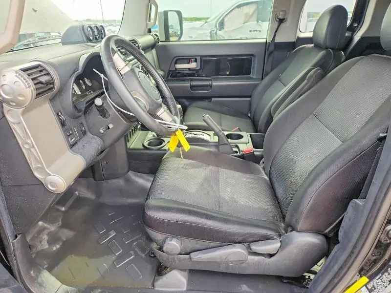 2014 TOYOTA FJ CRUISER BASE  