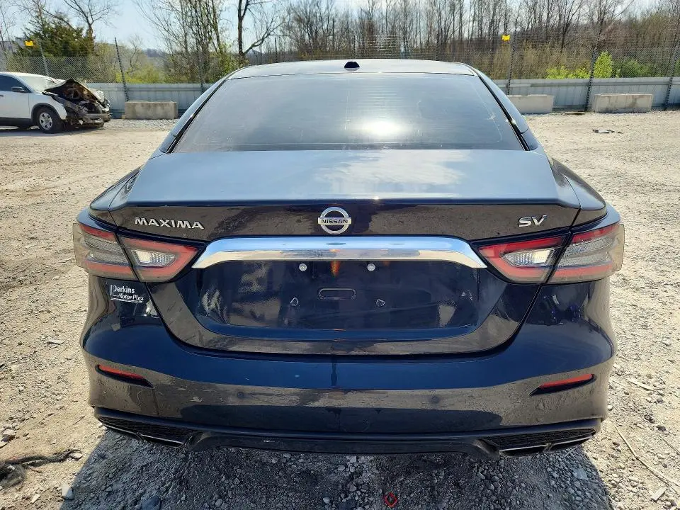 2021 NISSAN MAXIMA SV  